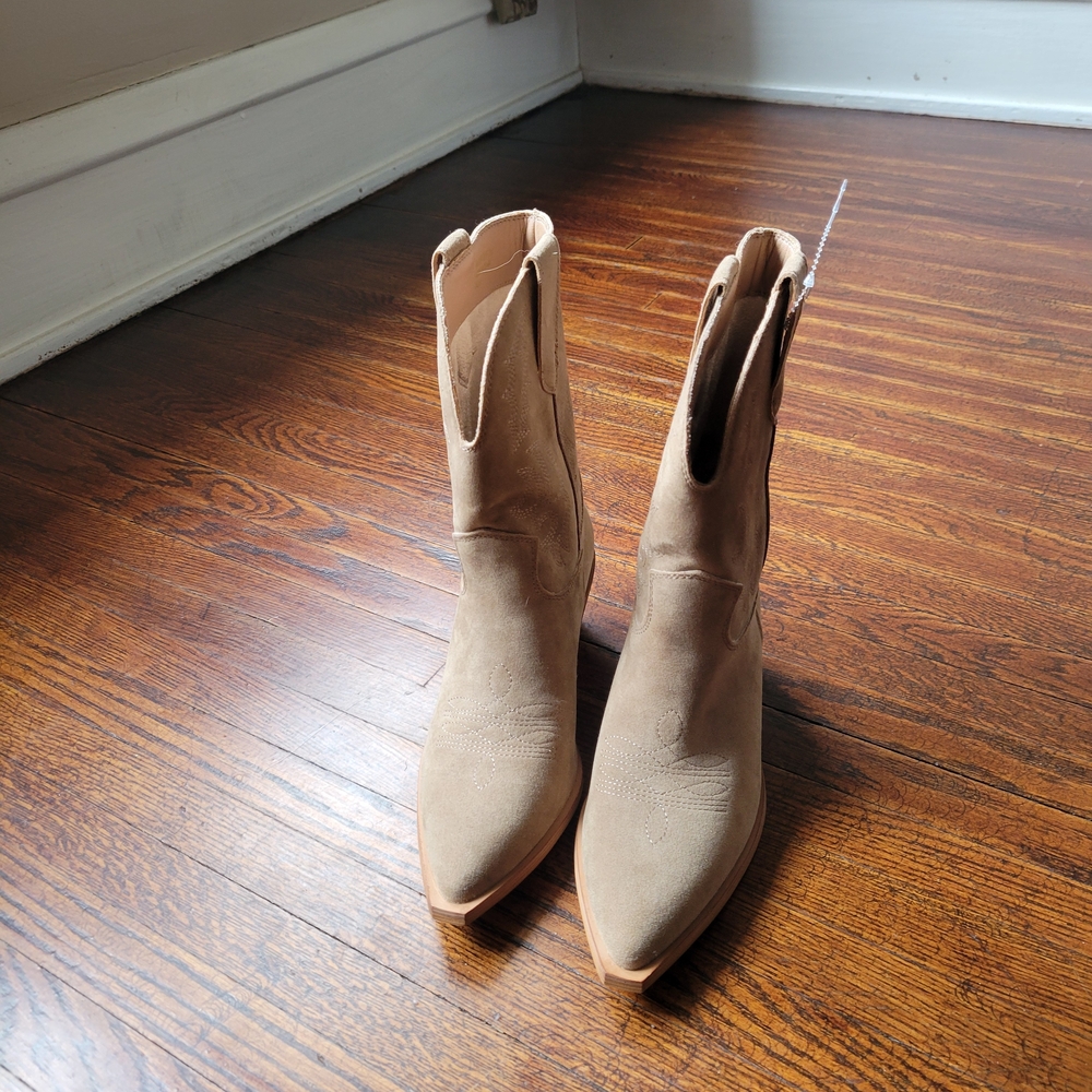 mi.im Claire Taupe suede ankle booties, Block Heel Western Size 6 - Picture 6 of 15